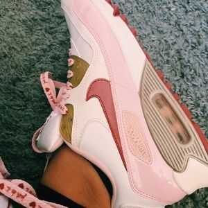 RARE Special Edition Air Max 90s (White, Pink)
